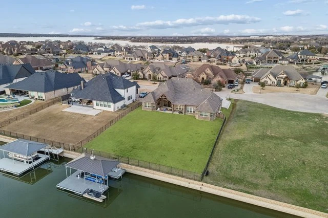 Official listing photo for 5925 Thurmond Sail Ct